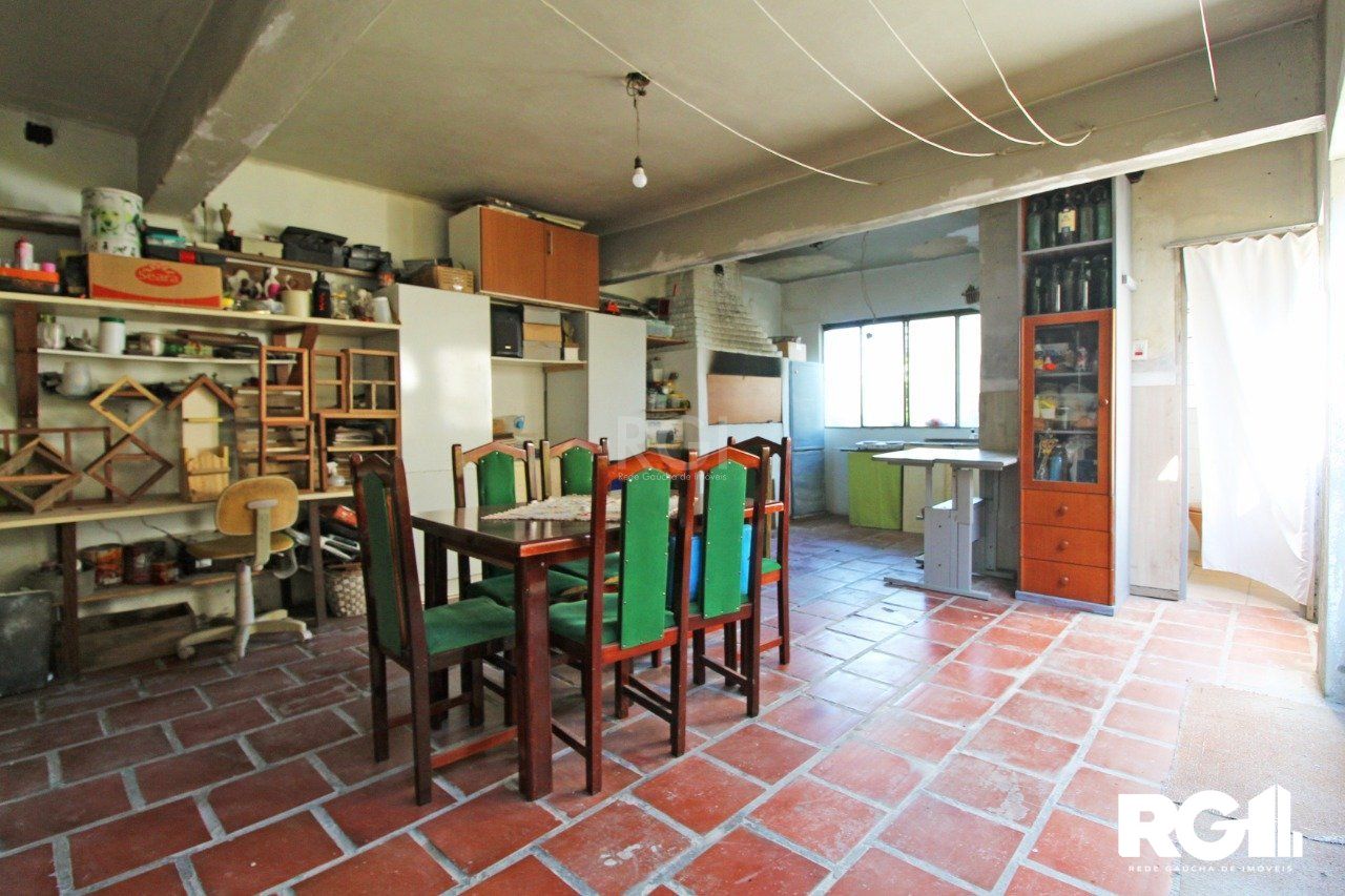 Casa à venda com 5 quartos, 74m² - Foto 33