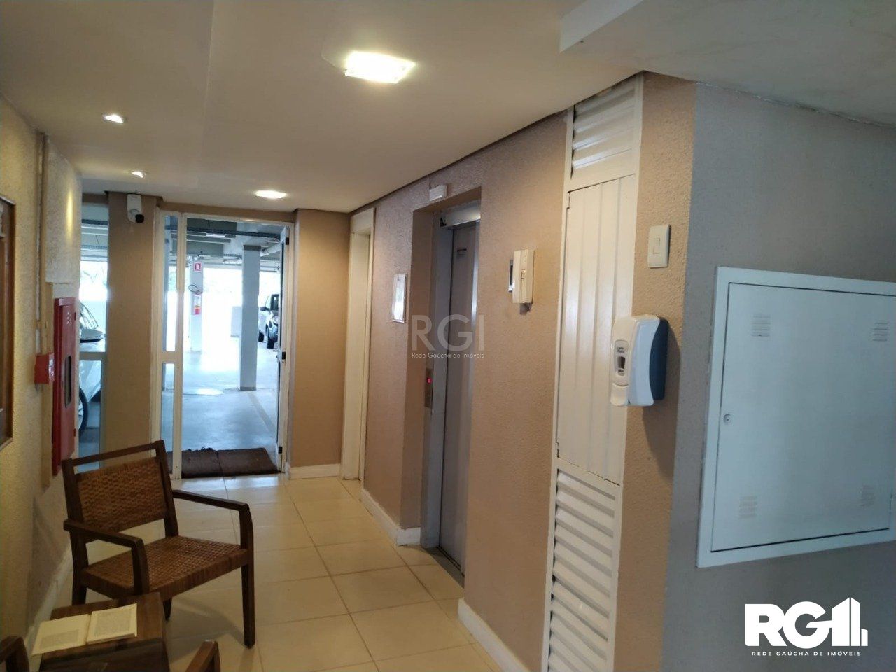 Apartamento à venda com 2 quartos, 61m² - Foto 24