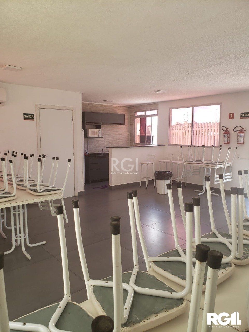Apartamento à venda com 2 quartos, 40m² - Foto 37