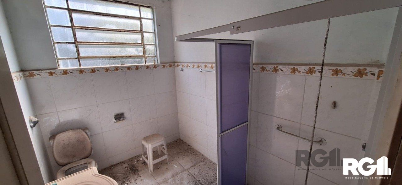 Casa à venda com 4 quartos, 211m² - Foto 15