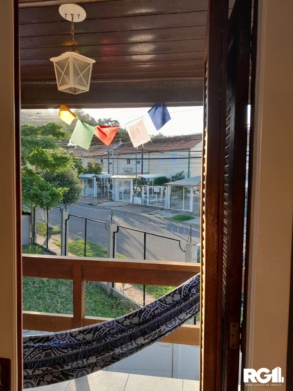 Casa de Condomínio à venda com 2 quartos, 86m² - Foto 2