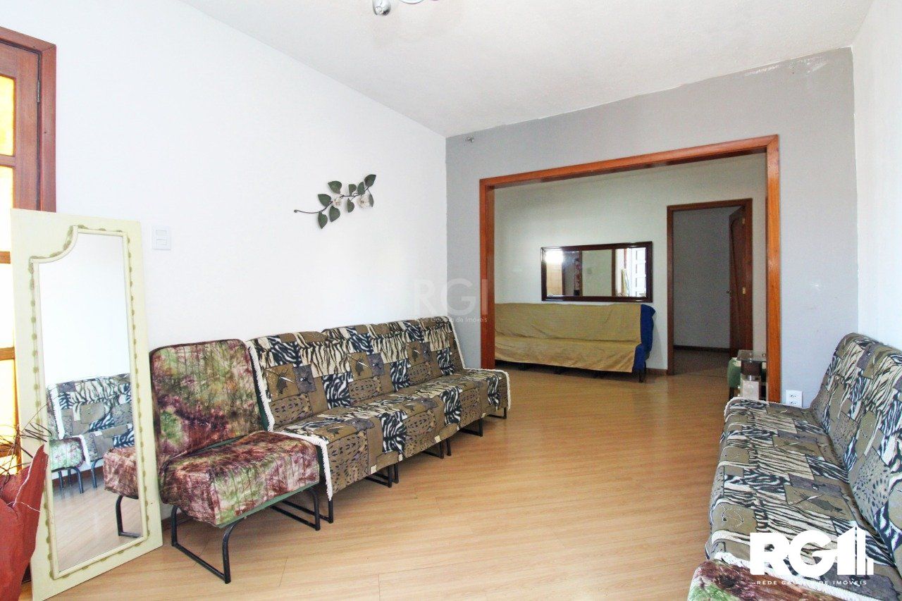Casa à venda com 5 quartos, 74m² - Foto 11
