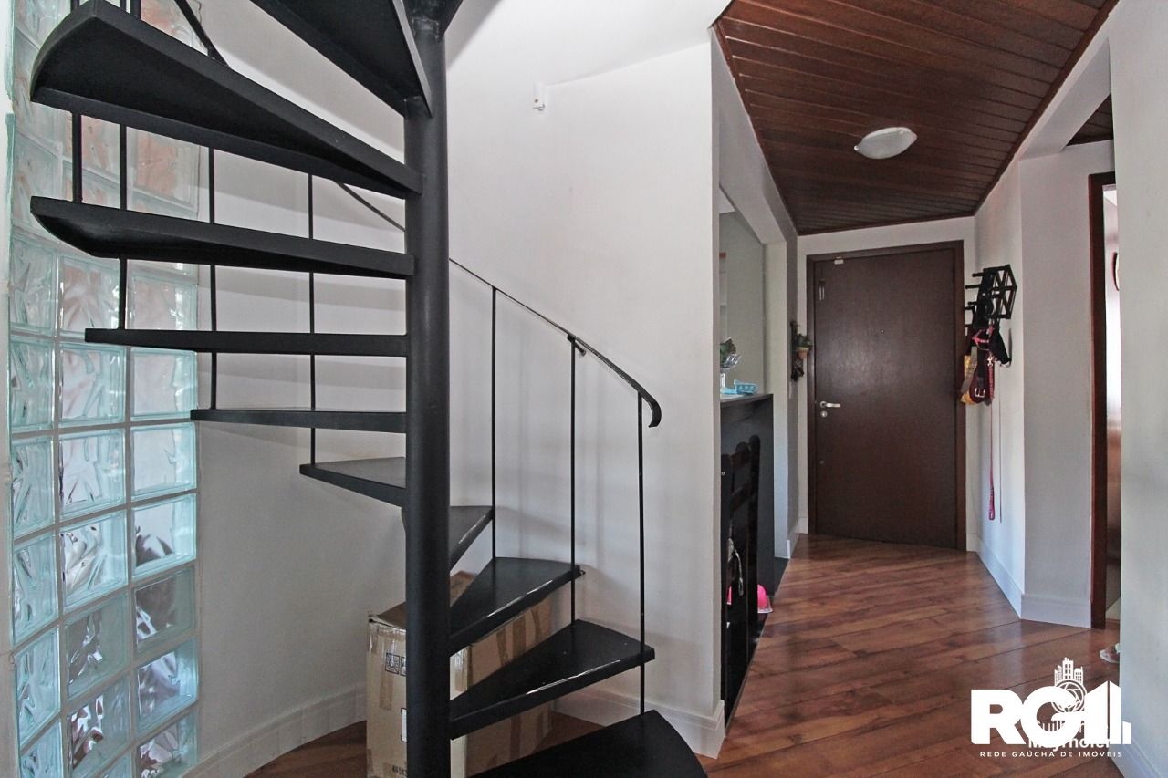 Cobertura à venda com 3 quartos, 217m² - Foto 6