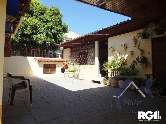 Casa à venda com 4 quartos, 318m² - Foto 15