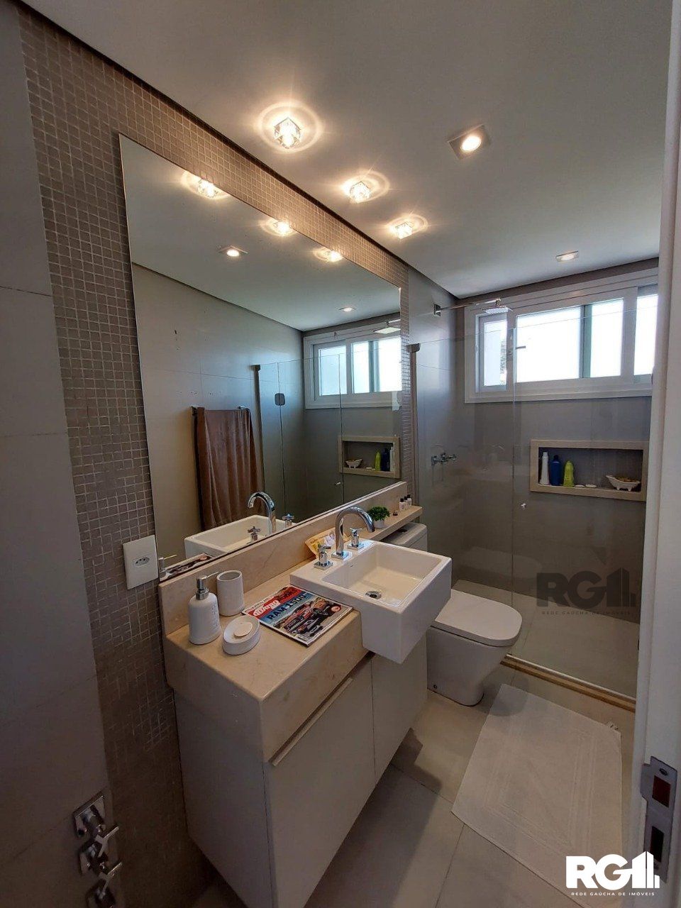 Casa de Condomínio à venda com 3 quartos, 296m² - Foto 36