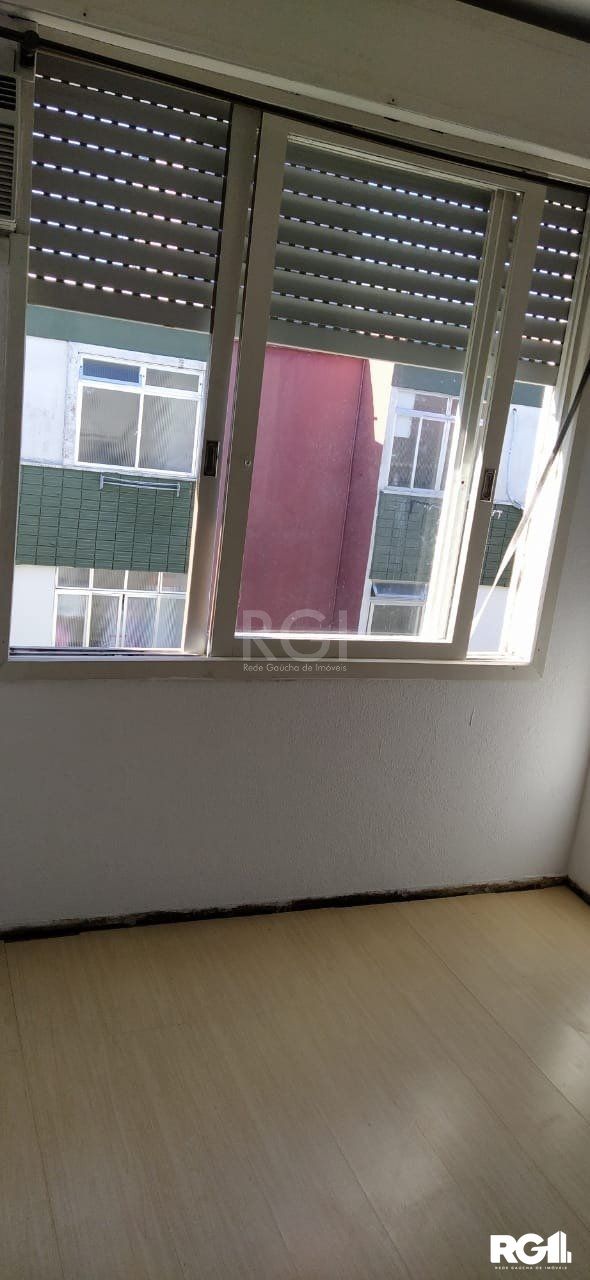Apartamento à venda com 1 quarto, 37m² - Foto 11