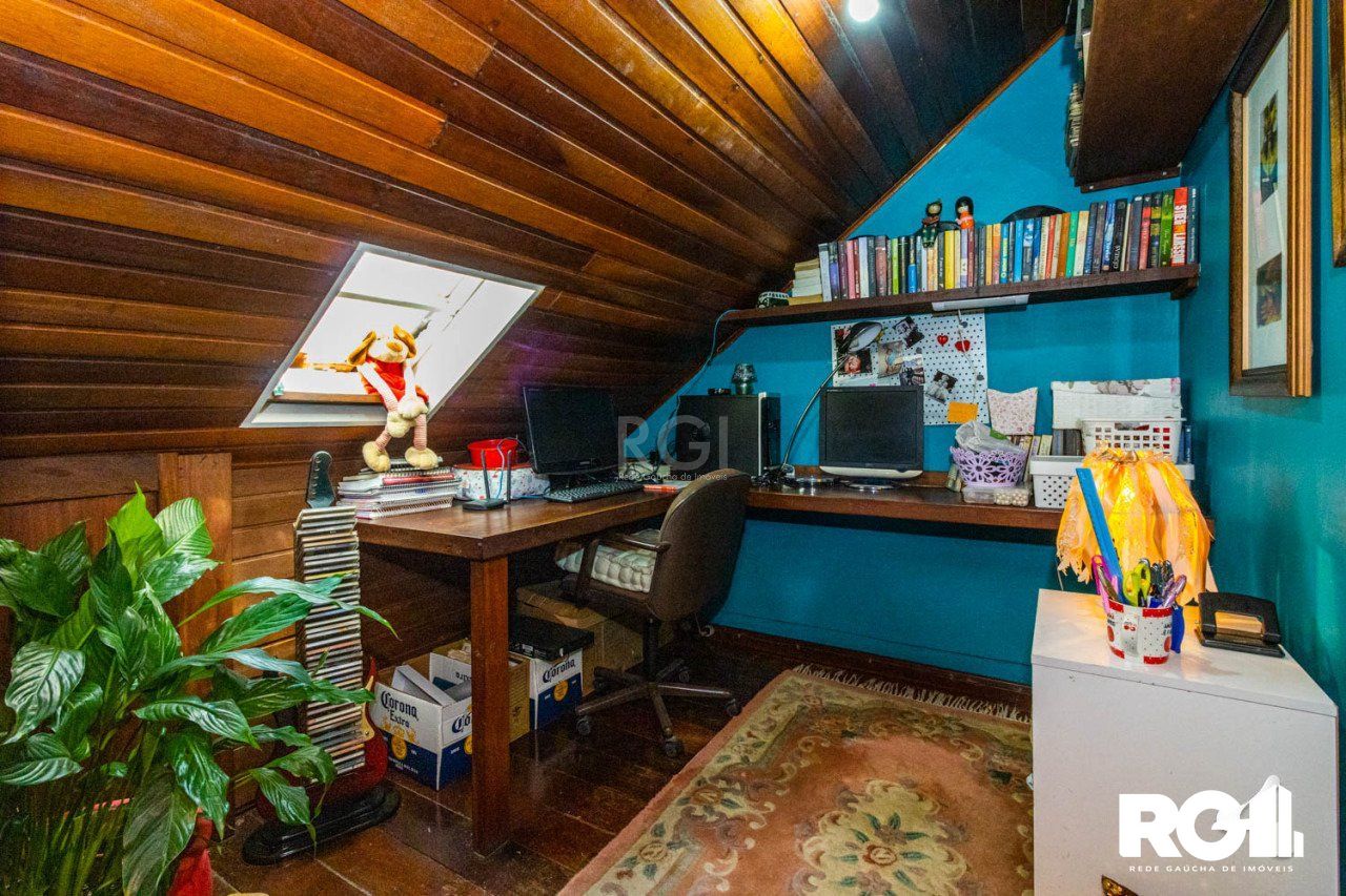 Casa de Condomínio à venda com 4 quartos, 231m² - Foto 29