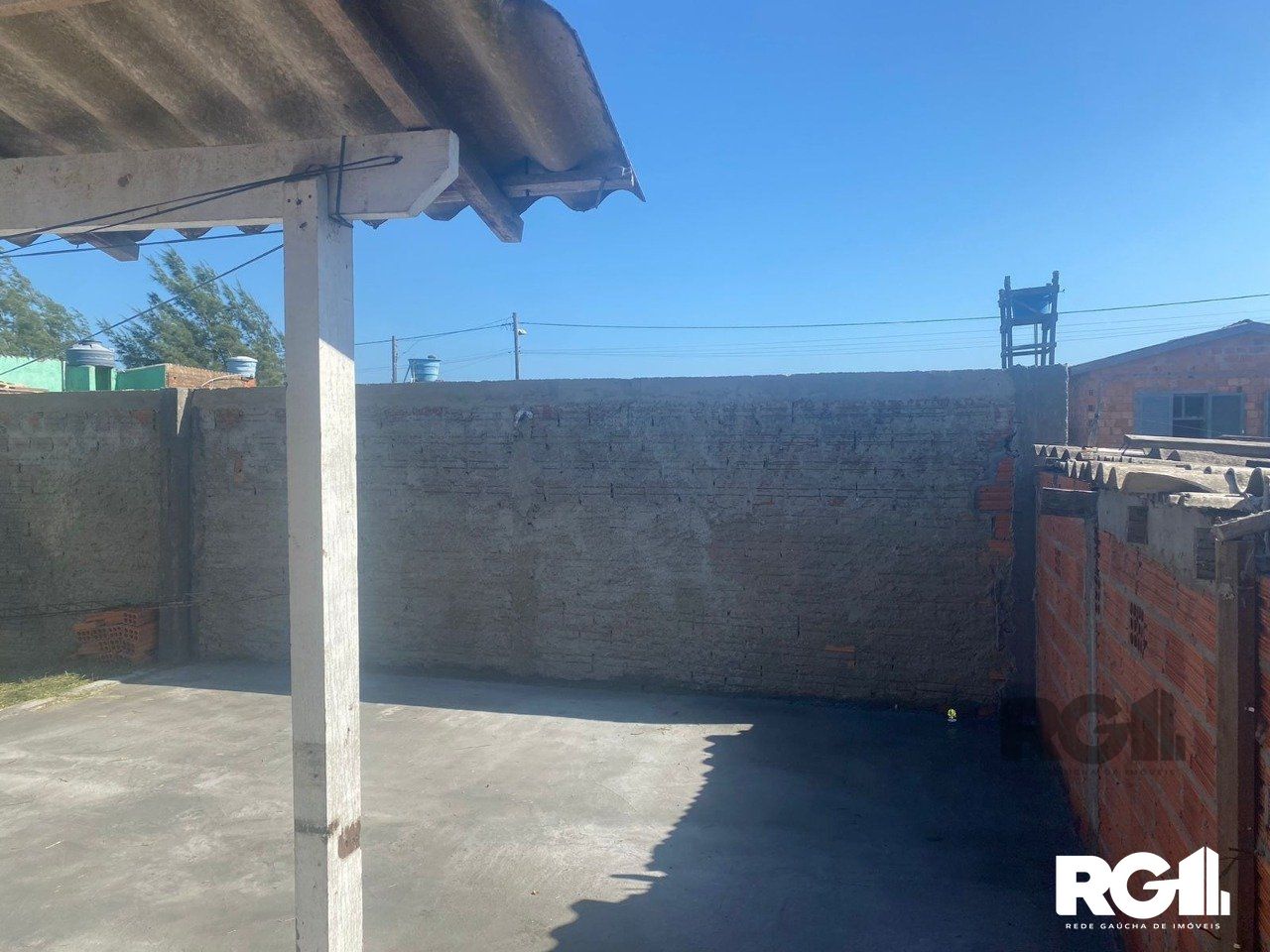Casa à venda com 2 quartos, 90m² - Foto 14