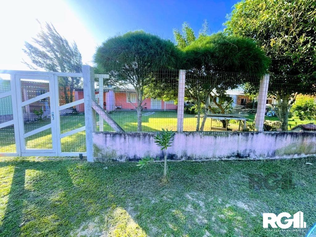 Casa à venda com 2 quartos, 90m² - Foto 3