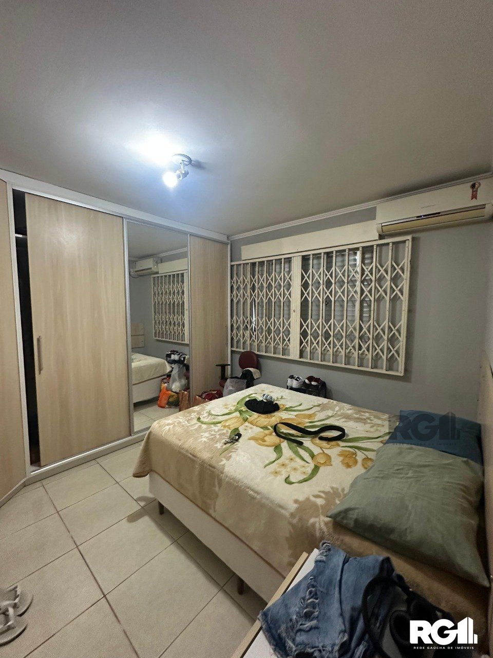 Apartamento à venda com 2 quartos, 62m² - Foto 2