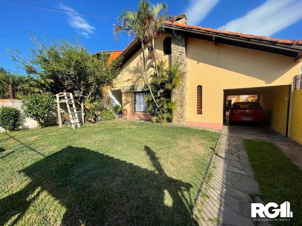 Casa à venda com 5 quartos, 400m² - Foto 1