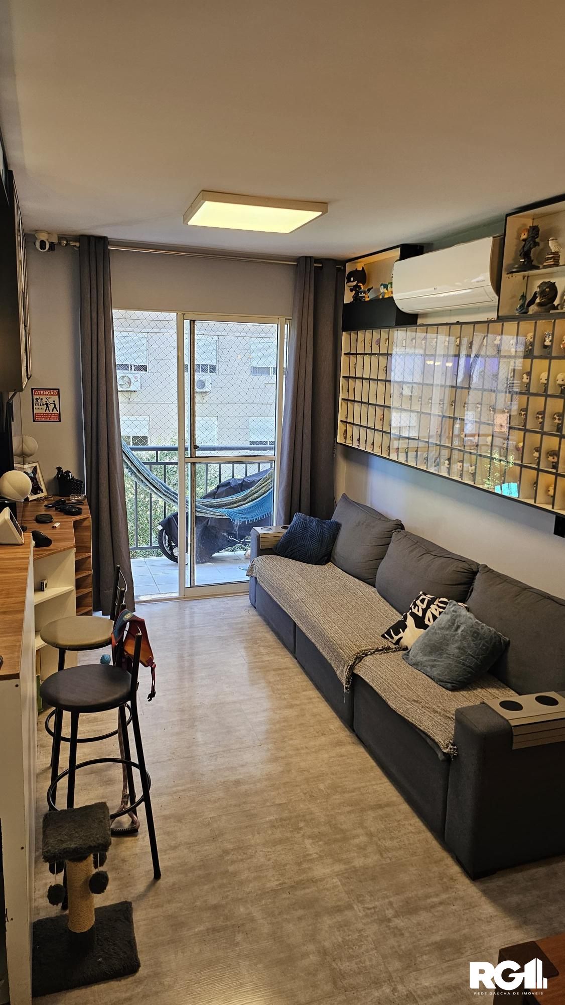 Apartamento à venda com 3 quartos, 67m² - Foto 1