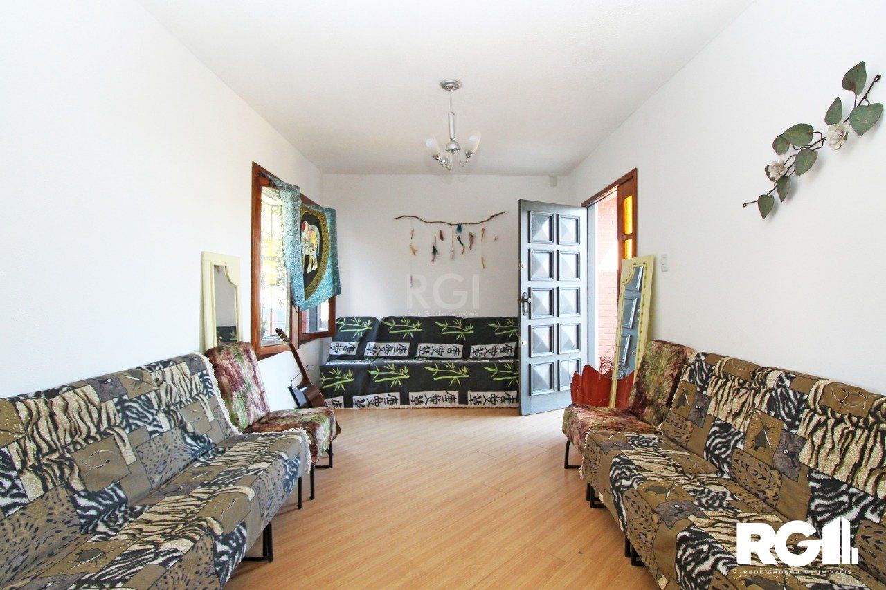 Casa à venda com 5 quartos, 74m² - Foto 10