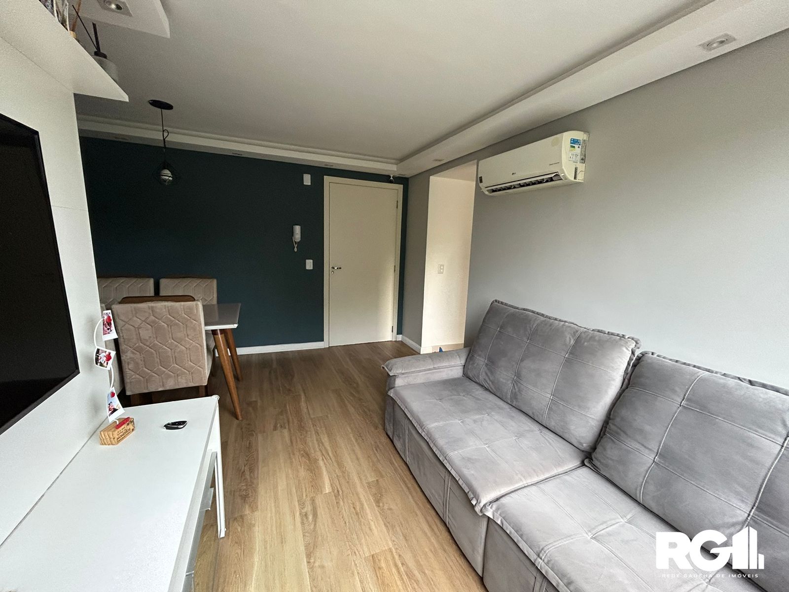 Apartamento à venda com 2 quartos, 47m² - Foto 2
