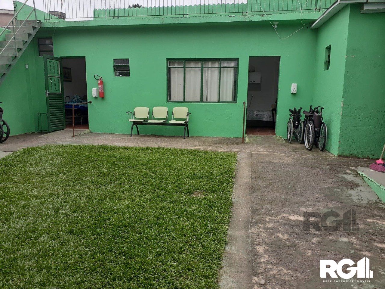 Casa à venda com 4 quartos, 183m² - Foto 13