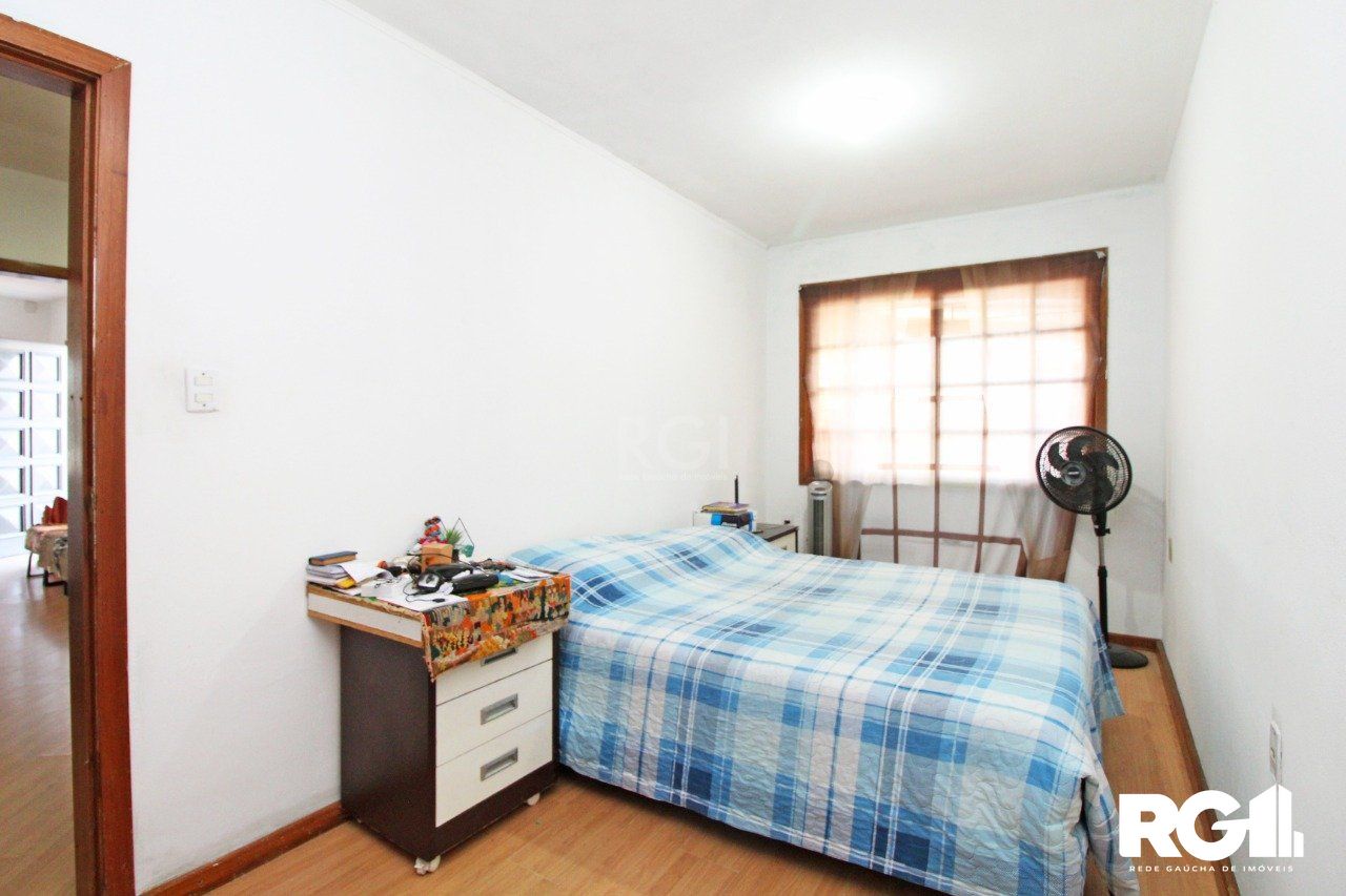 Casa à venda com 5 quartos, 74m² - Foto 18