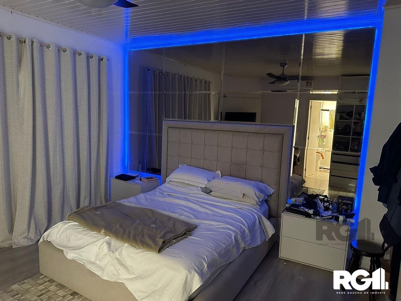 Casa à venda com 3 quartos, 206m² - Foto 12