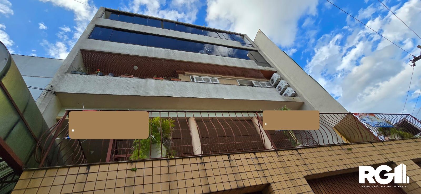 Apartamento à venda com 3 quartos, 128m² - Foto 1