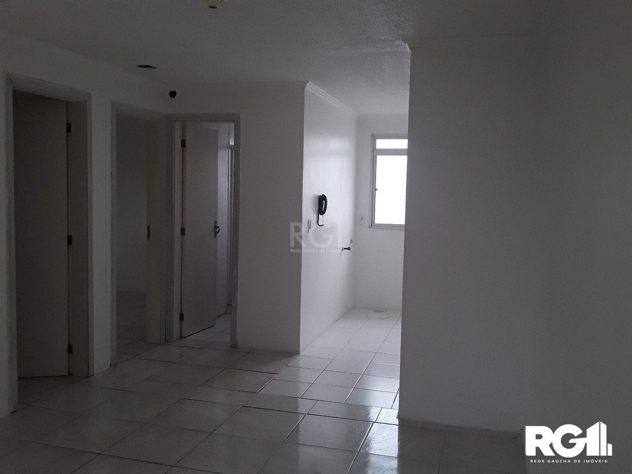 Apartamento à venda com 2 quartos, 45m² - Foto 3