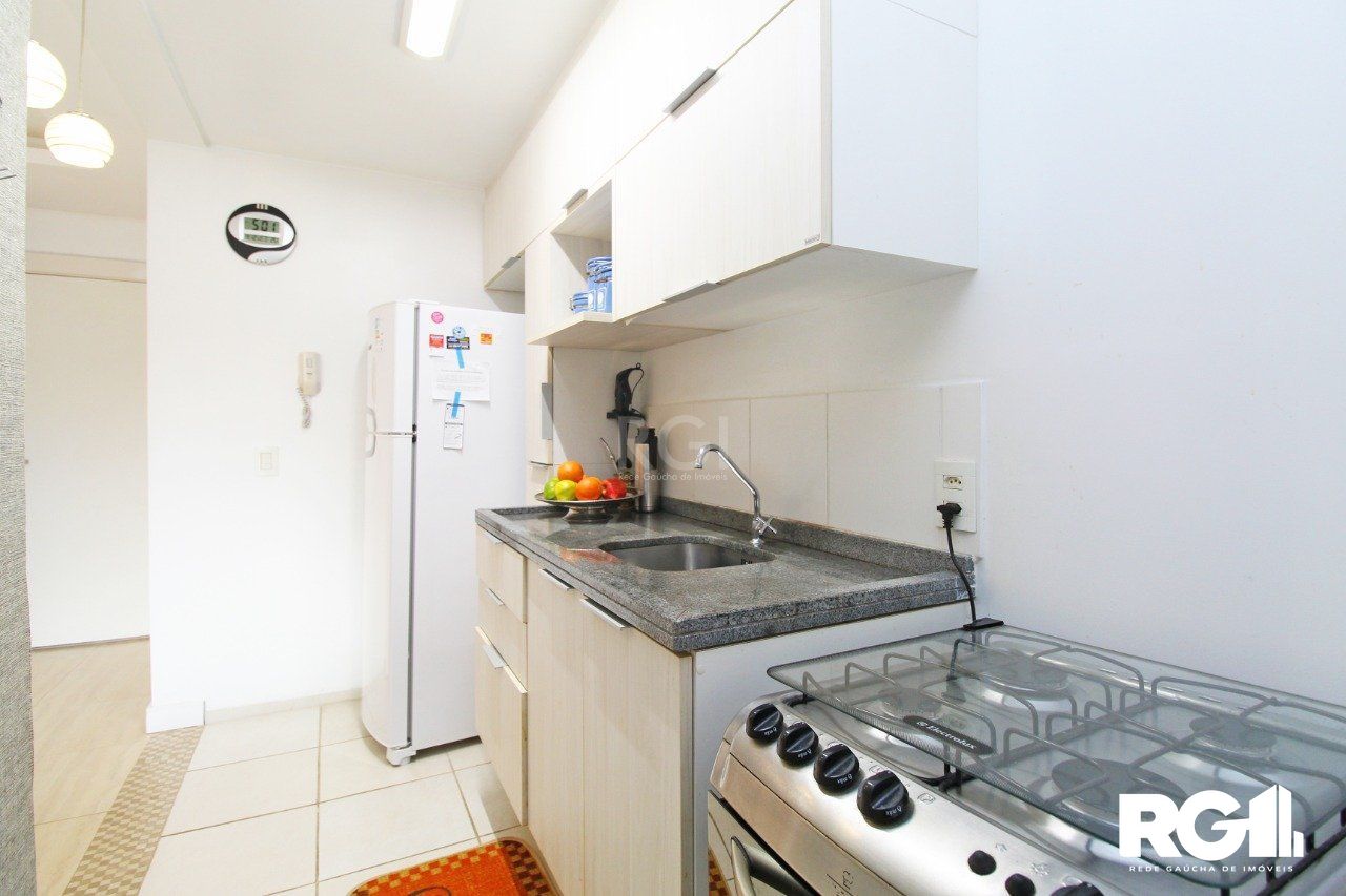 Apartamento à venda com 2 quartos, 56m² - Foto 11