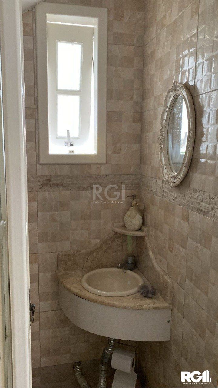 Casa à venda com 2 quartos, 120m² - Foto 18