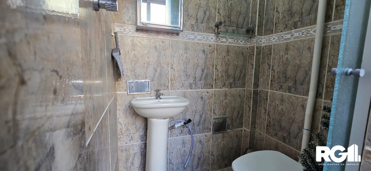 Apartamento à venda com 3 quartos, 128m² - Foto 2