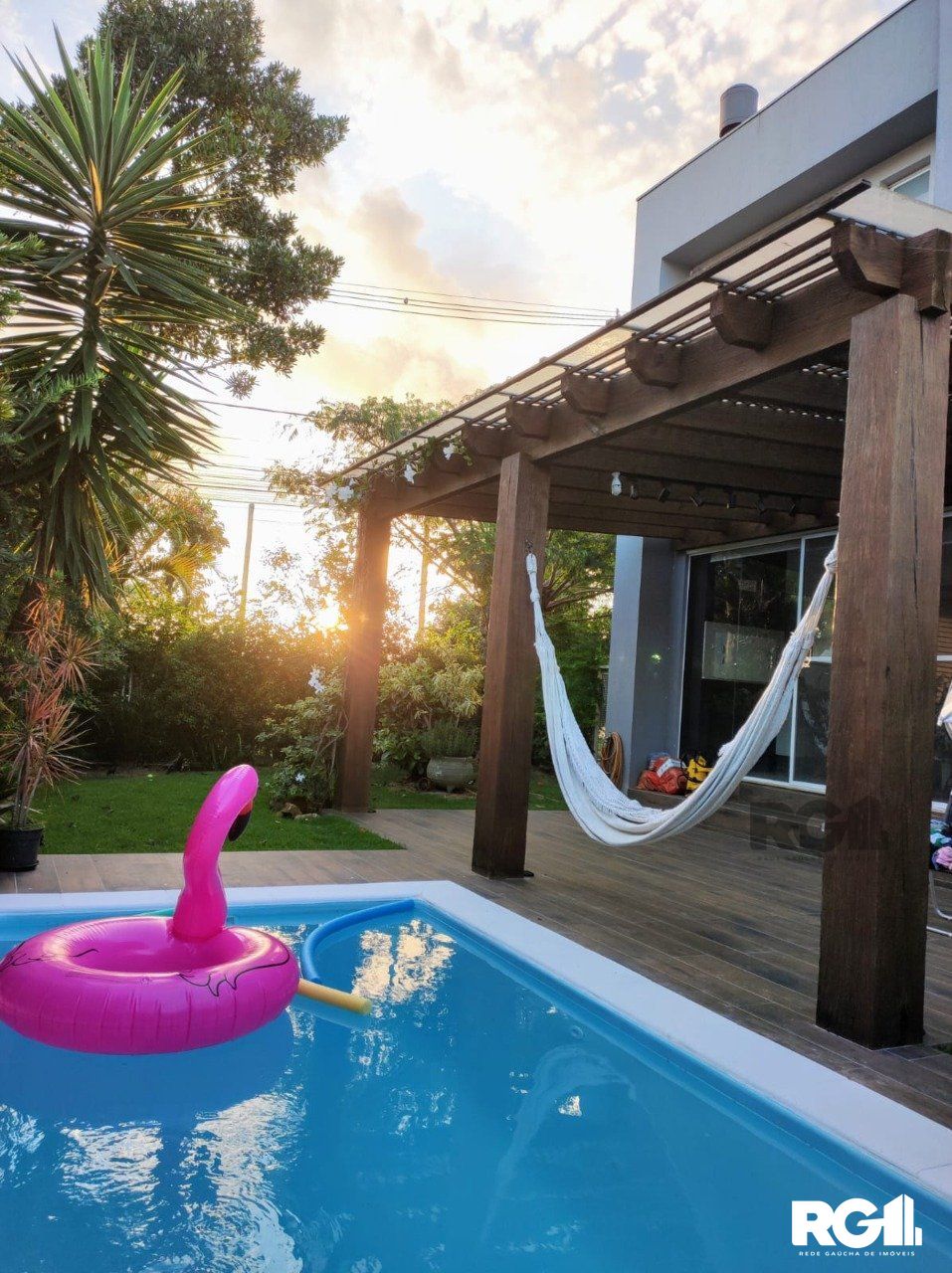 Casa de Condomínio à venda com 3 quartos, 196m² - Foto 18
