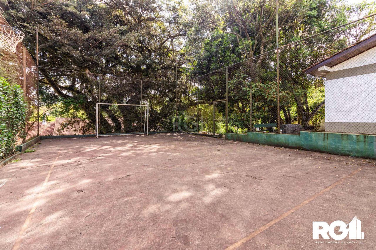 Casa de Condomínio à venda com 4 quartos, 231m² - Foto 50