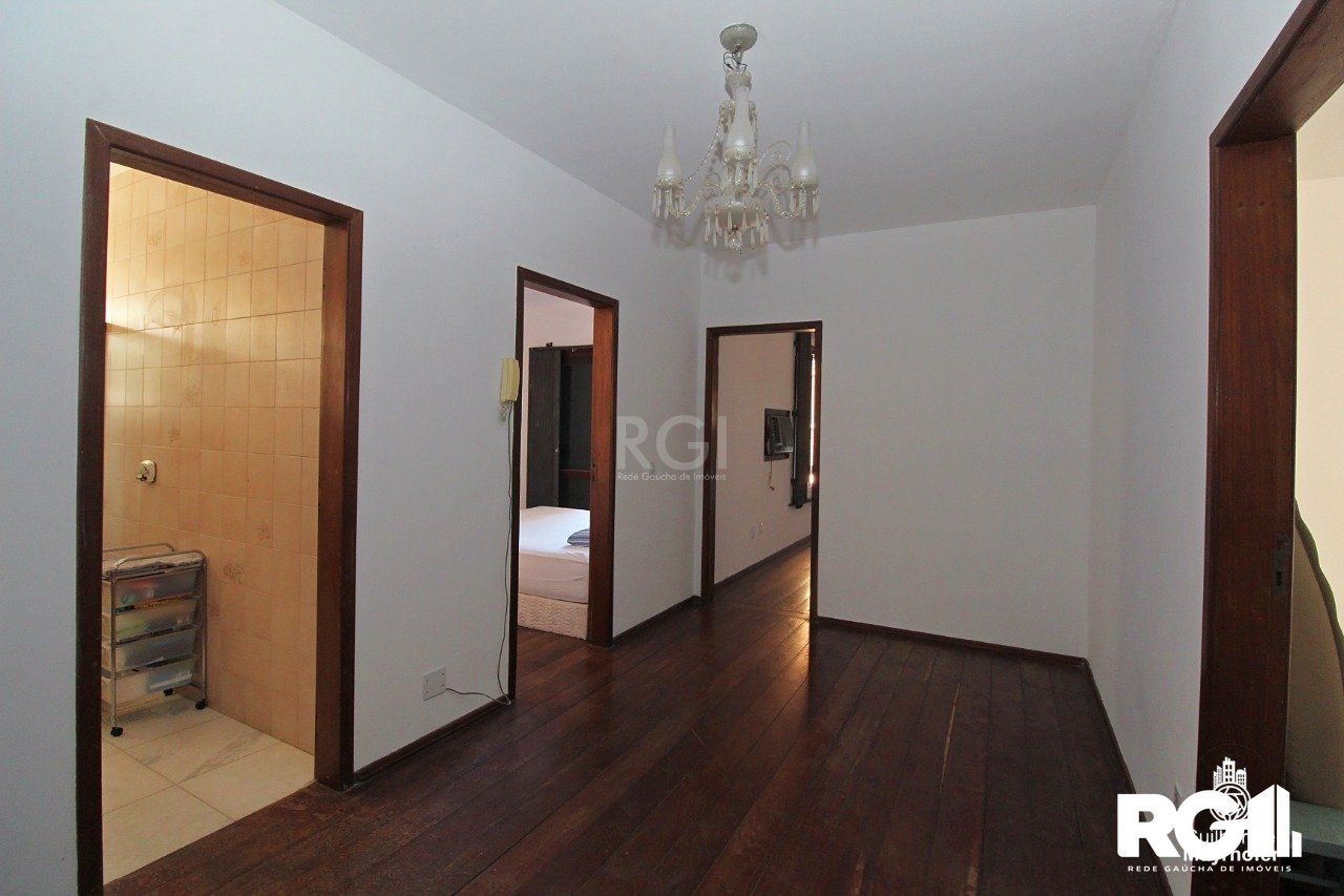 Casa à venda com 4 quartos, 526m² - Foto 13
