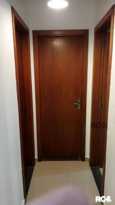 Casa à venda com 3 quartos, 69m² - Foto 4