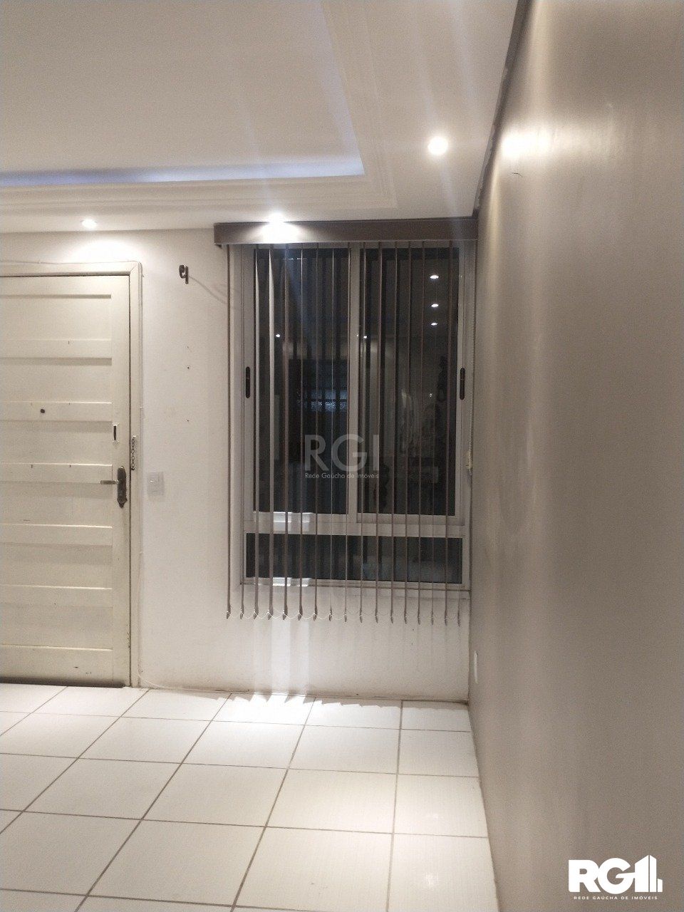 Apartamento à venda com 2 quartos, 54m² - Foto 9