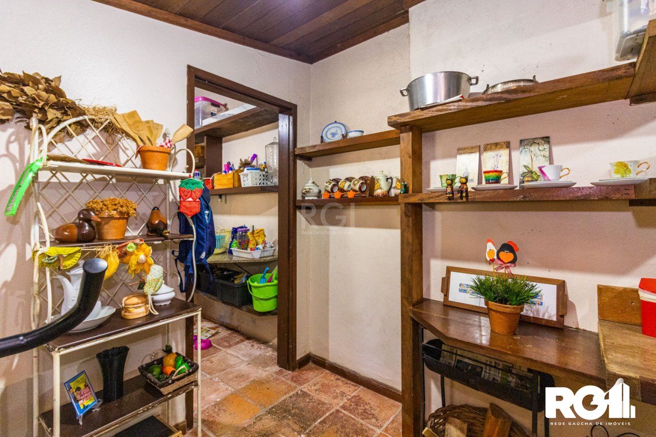 Casa de Condomínio à venda com 4 quartos, 231m² - Foto 38