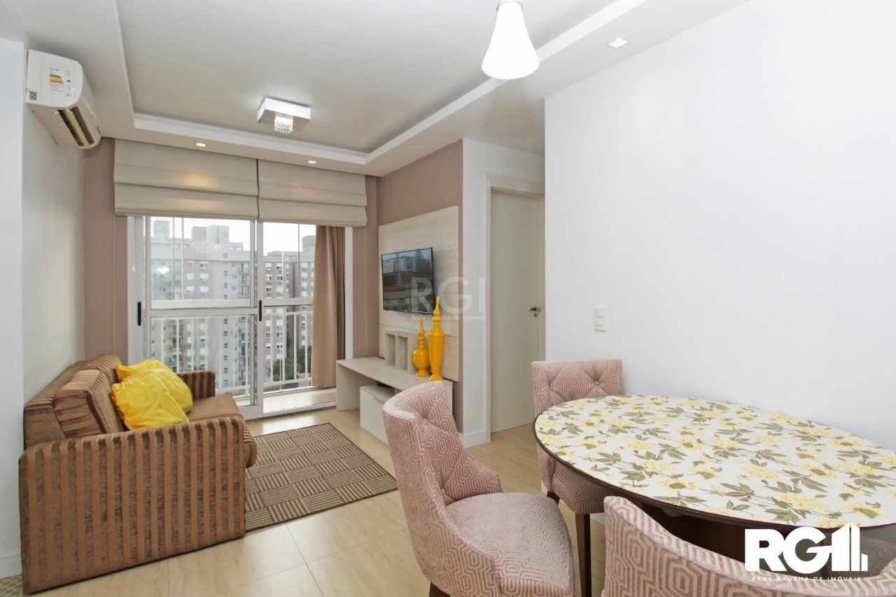 Apartamento à venda com 2 quartos, 56m² - Foto 1