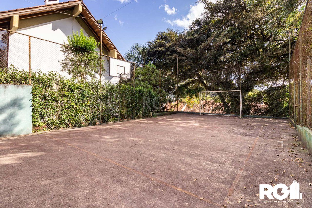 Casa de Condomínio à venda com 4 quartos, 231m² - Foto 49