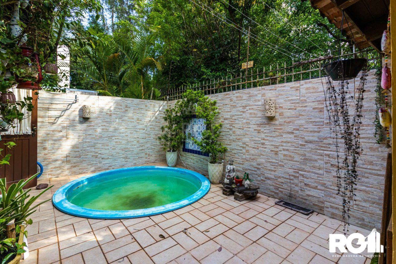 Casa de Condomínio à venda com 4 quartos, 231m² - Foto 41