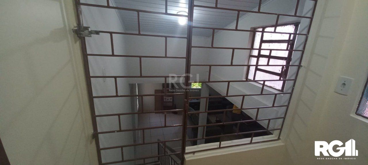 Casa à venda com 3 quartos, 110m² - Foto 16