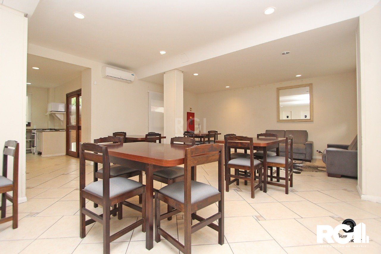 Apartamento à venda com 2 quartos, 77m² - Foto 27