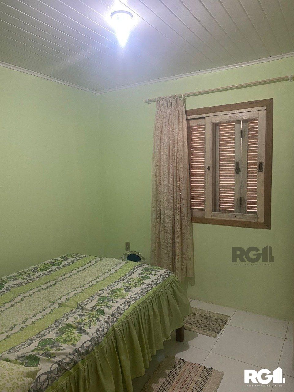 Casa à venda com 2 quartos, 90m² - Foto 10