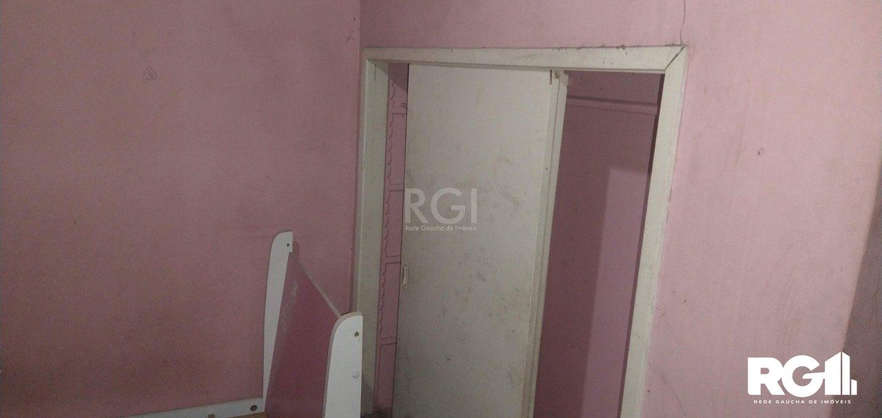 Casa à venda com 4 quartos, 201m² - Foto 11