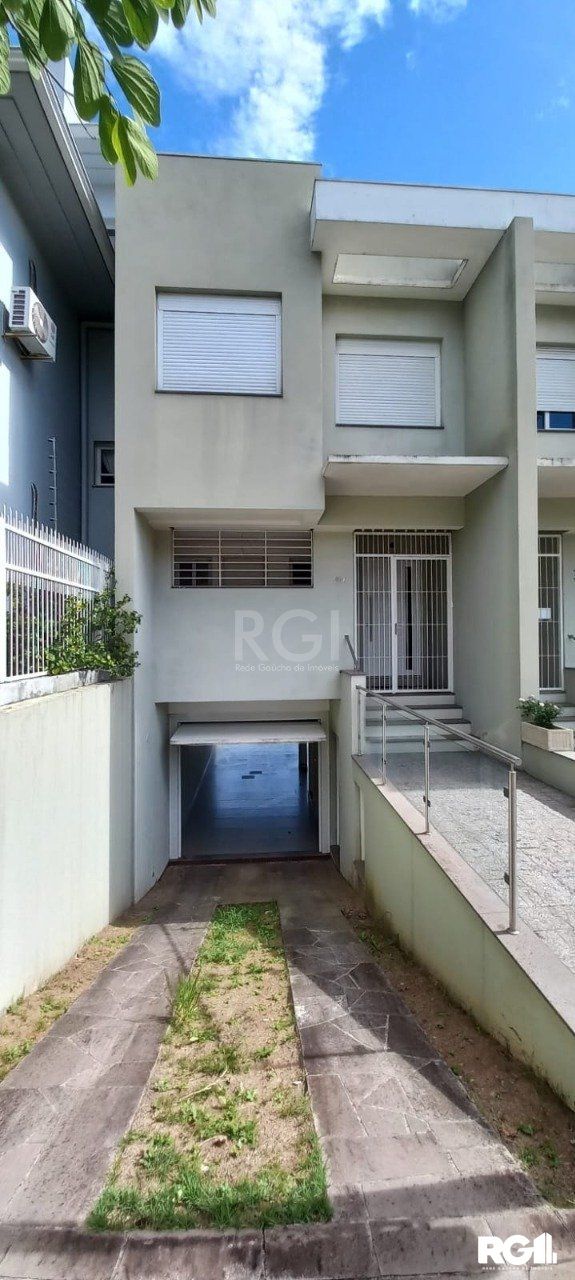 Casa à venda com 3 quartos, 198m² - Foto 30