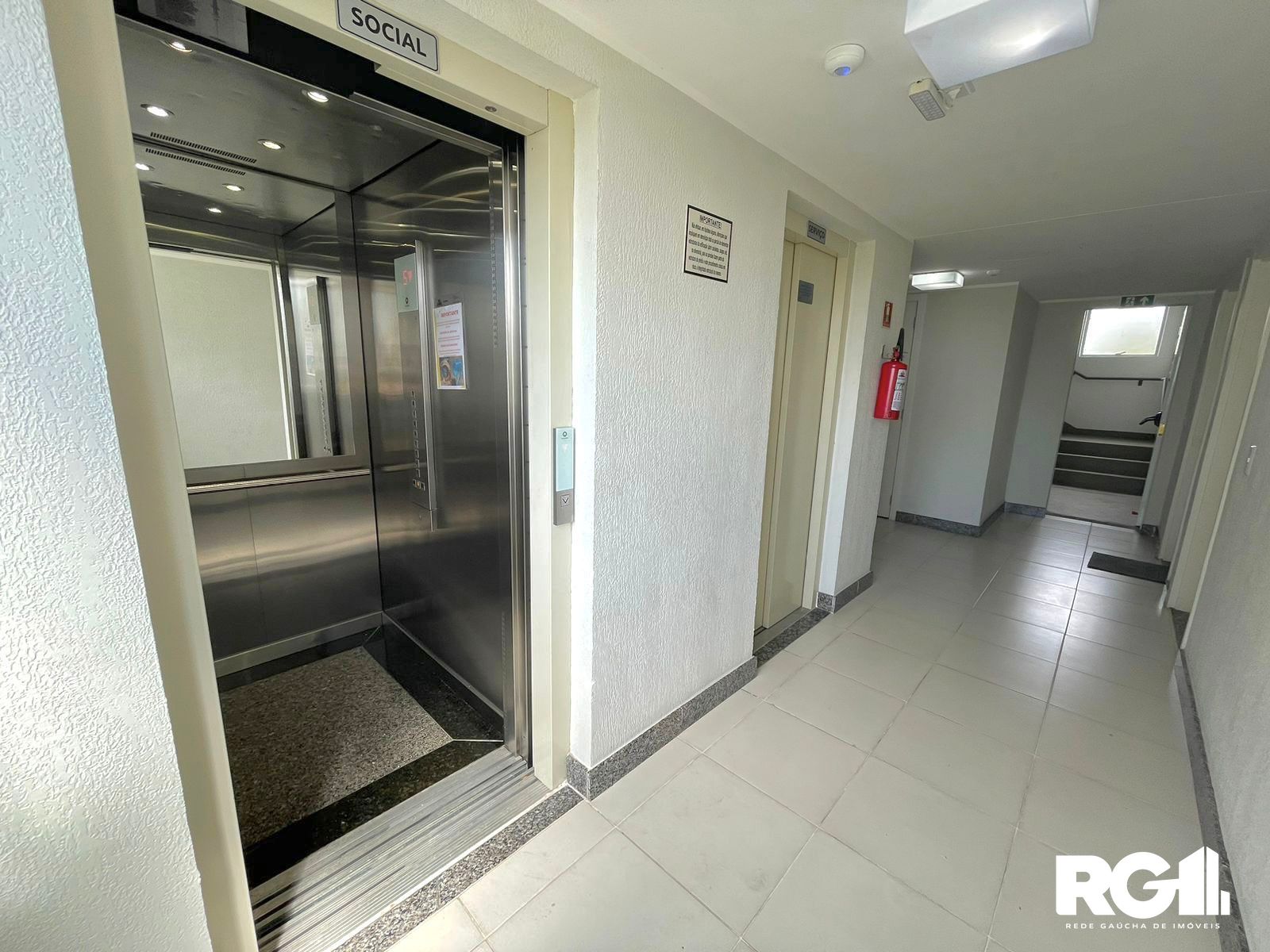 Apartamento à venda com 2 quartos, 47m² - Foto 21