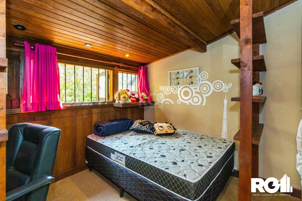 Casa de Condomínio à venda com 4 quartos, 231m² - Foto 24