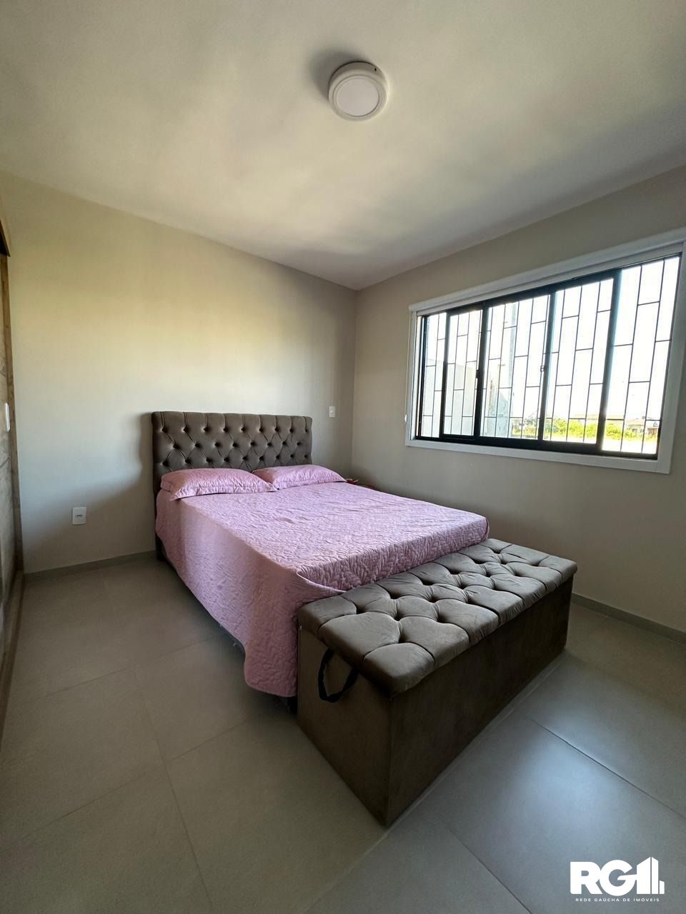 Casa à venda com 3 quartos, 70m² - Foto 11