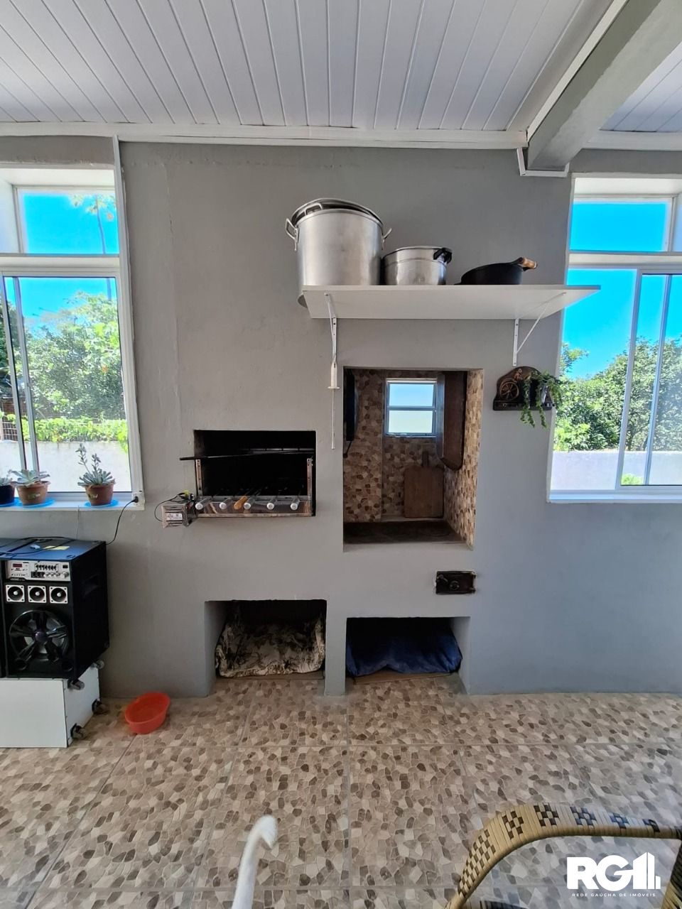 Casa à venda com 2 quartos, 250m² - Foto 9