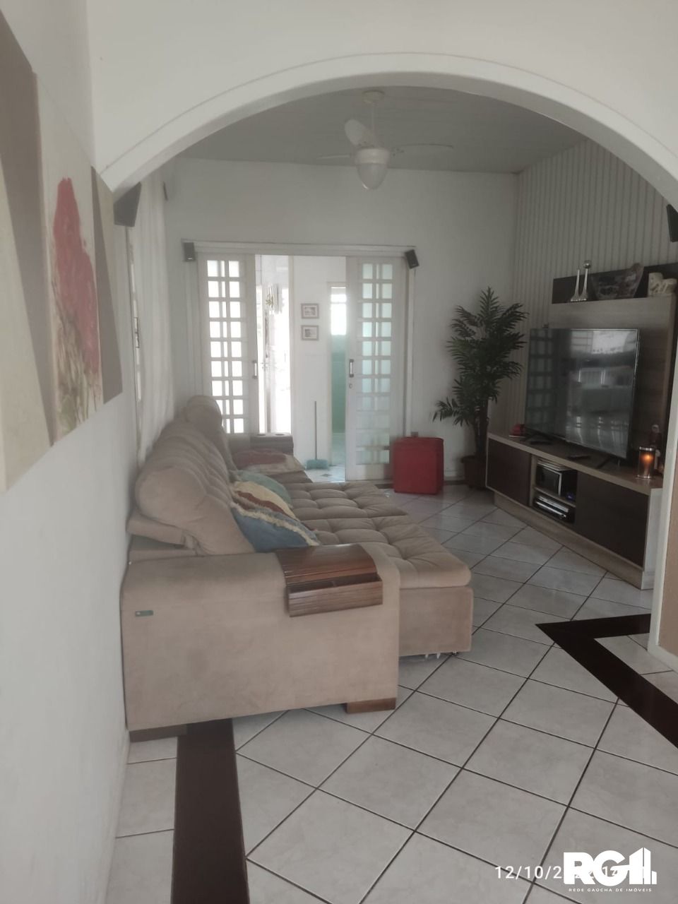 Casa à venda com 3 quartos, 101m² - Foto 4