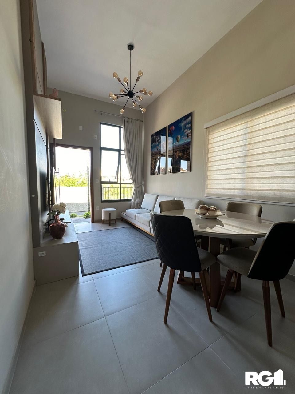 Casa à venda com 3 quartos, 70m² - Foto 4