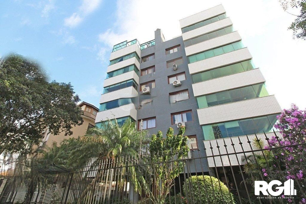 Apartamento à venda com 3 quartos, 205m² - Foto 1