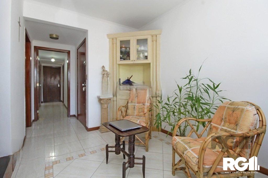 Apartamento à venda com 3 quartos, 205m² - Foto 17