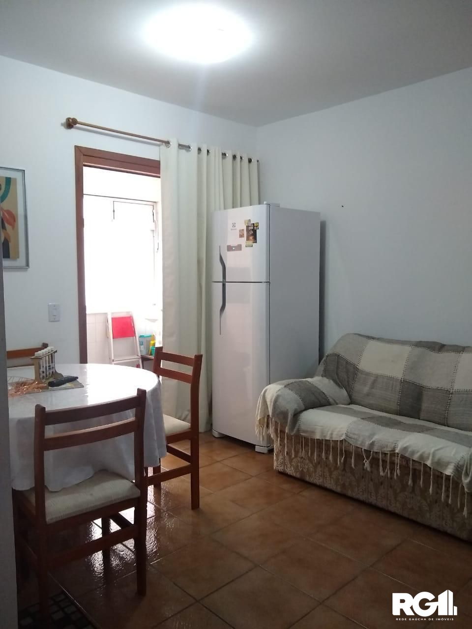 Apartamento à venda com 2 quartos, 49m² - Foto 3