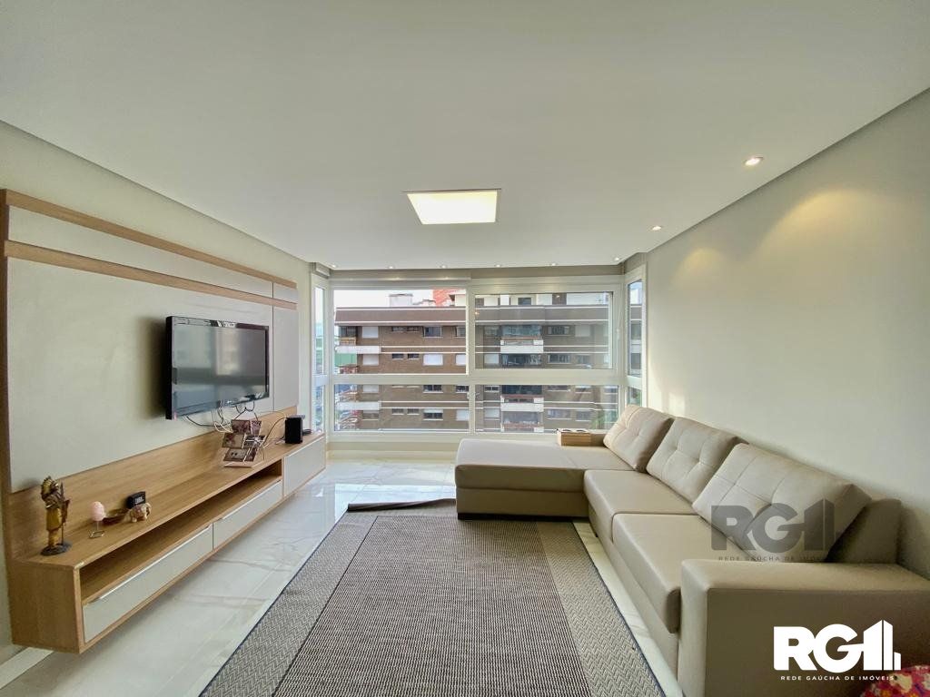 Apartamento à venda com 2 quartos, 85m² - Foto 1